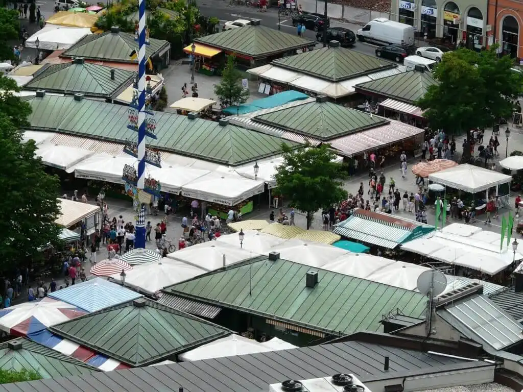 Viktualienmarkt munich in summer
